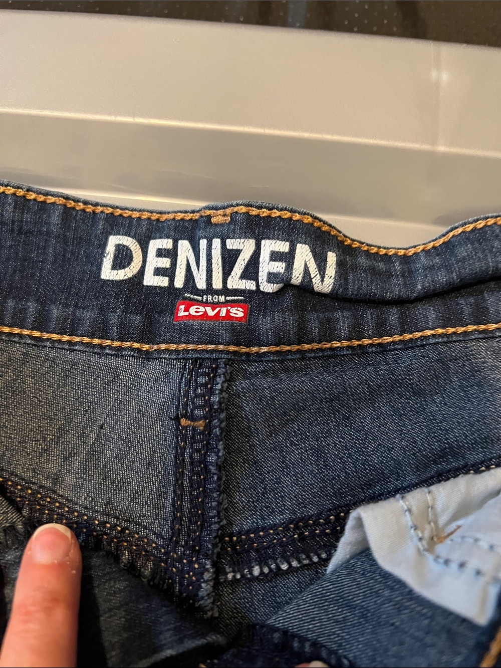 Denizen from Levi's Dark Blue Rolled-Hem Jean Shorts - Picture 2 of 4